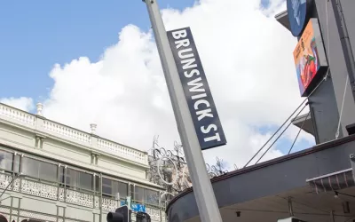 Brunswick Street Mall entry statement